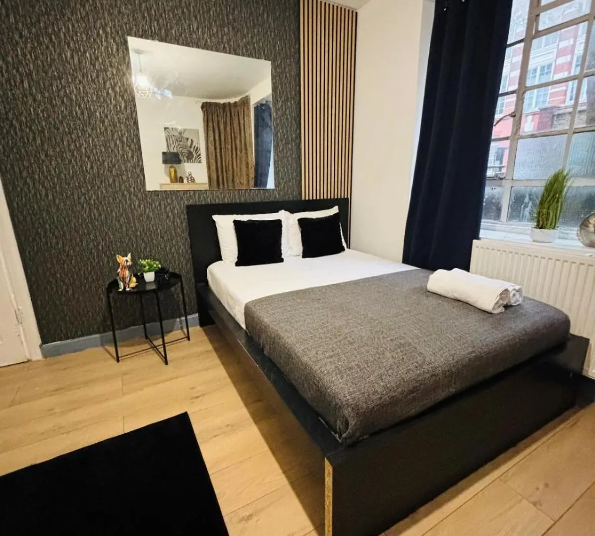 Central London Flats, Best Location For Tourists, Next Tower Bridge Apartment