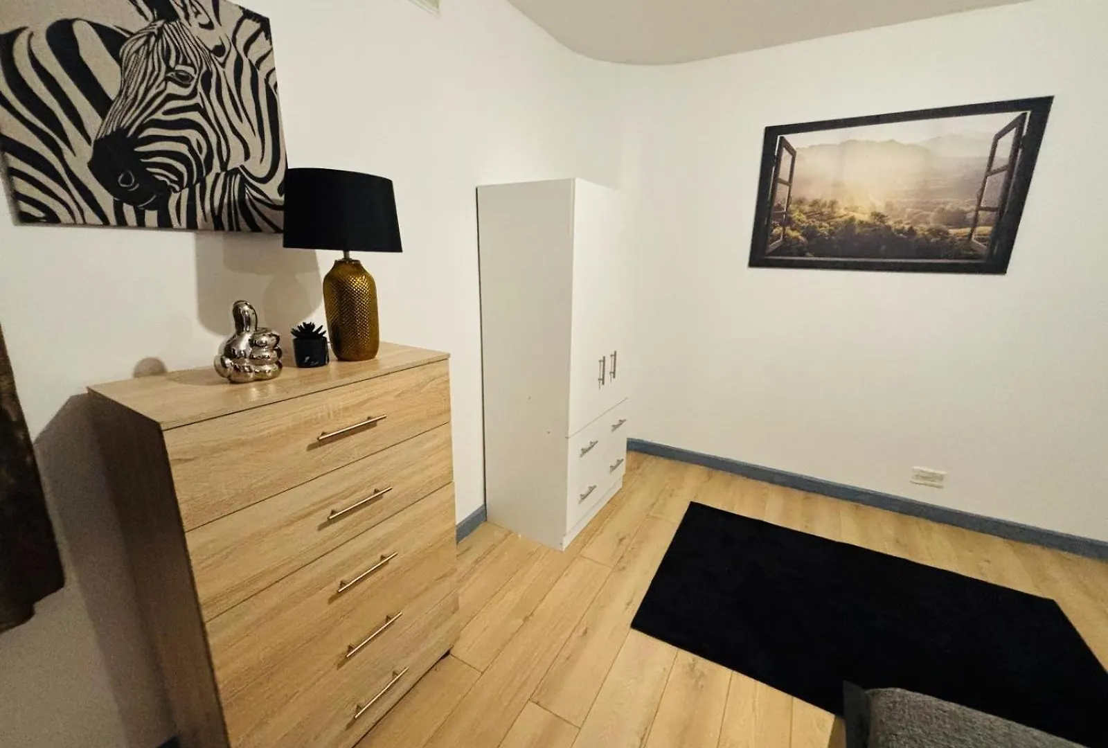 Central London Flats, Best Location For Tourists, Next Tower Bridge Apartment