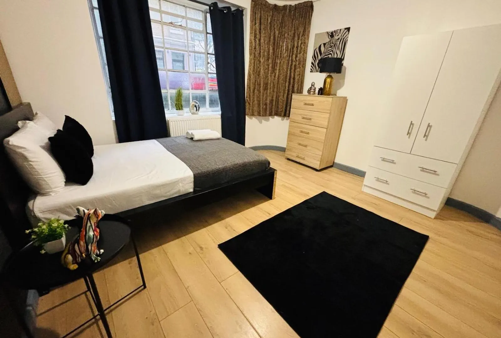 Central London Flats, Best Location For Tourists, Next Tower Bridge United Kingdom