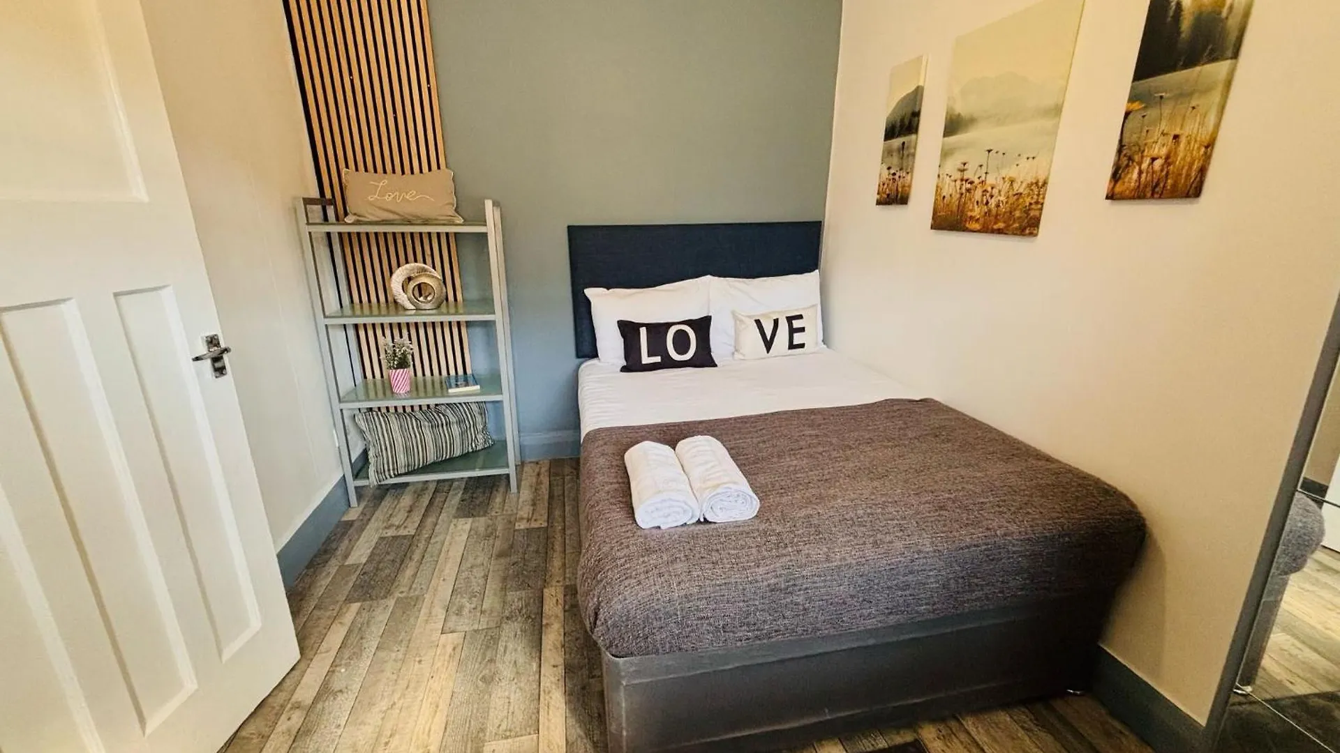 Central London Flats, Best Location For Tourists, Next Tower Bridge Apartment