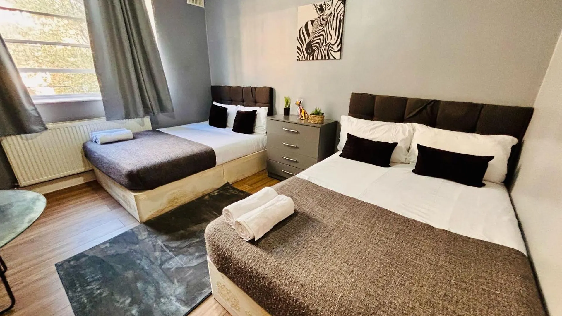 Central London Flats, Best Location For Tourists, Next Tower Bridge
