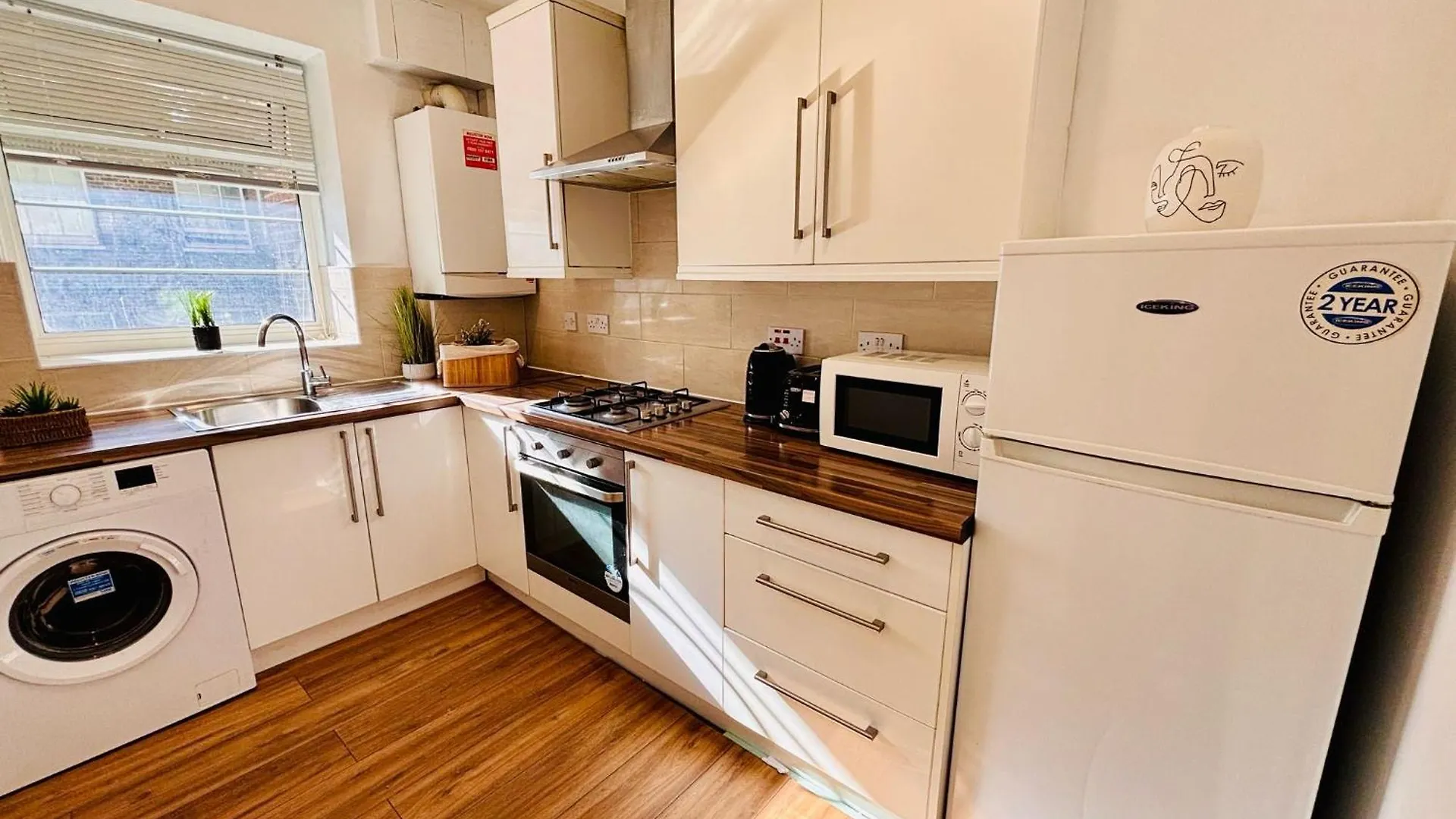 Central London Flats, Best Location For Tourists, Next Tower Bridge