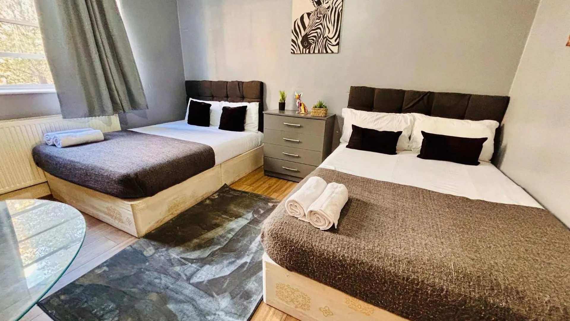 Central London Flats, Best Location For Tourists, Next Tower Bridge United Kingdom